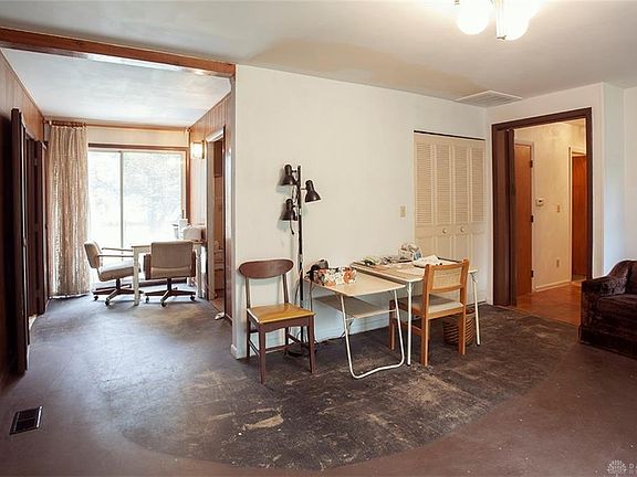 4th image of 248 Northwood Dr