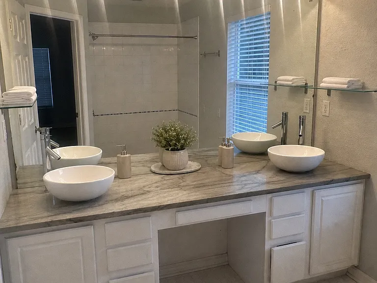 5028 Hawkstone Dr — Photo 18