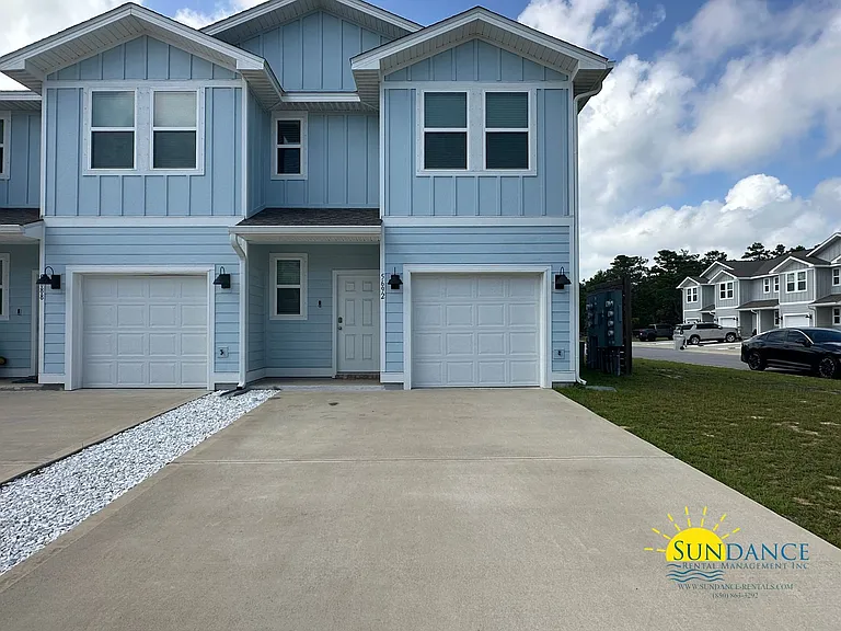 5692 Sandy Walk St — Photo 1