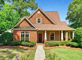 102 Hope St NW, Marietta, GA 30064