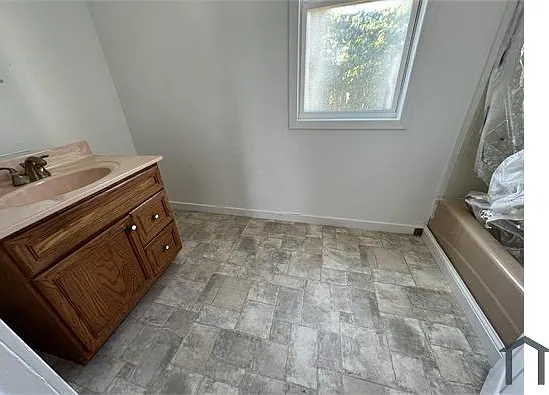 1 bed, 400 sqft, $750 — Photo 2