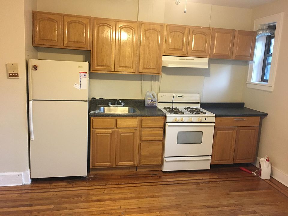 1st image of 955 McLean Ave
