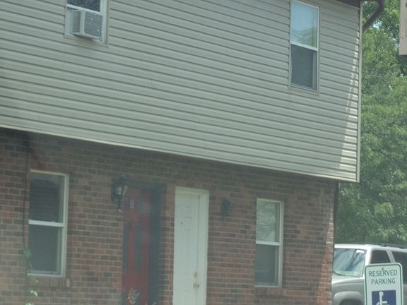 4th image of 2226 Webster Canyon Ct APT A