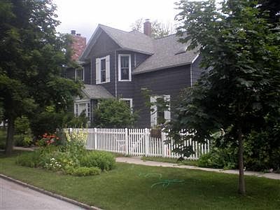4th image of 602 E Loomis St