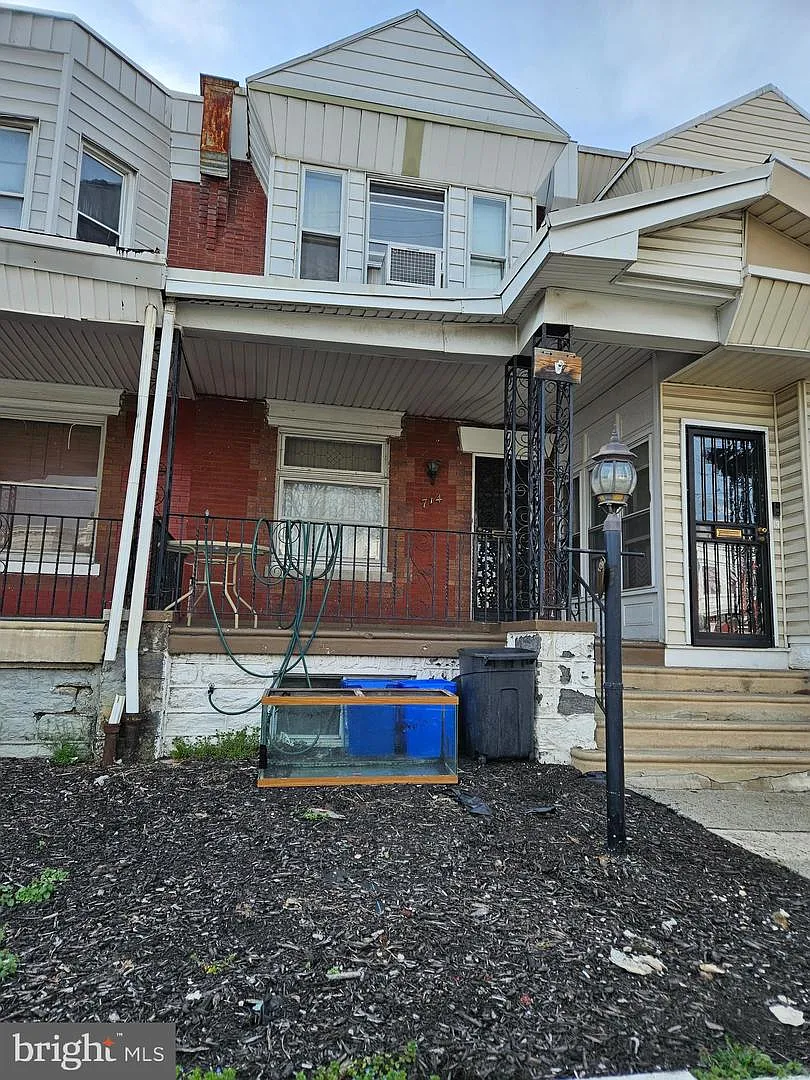 714 S 57th St photo 1