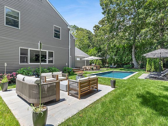 4th image of 66 Knoll Rd