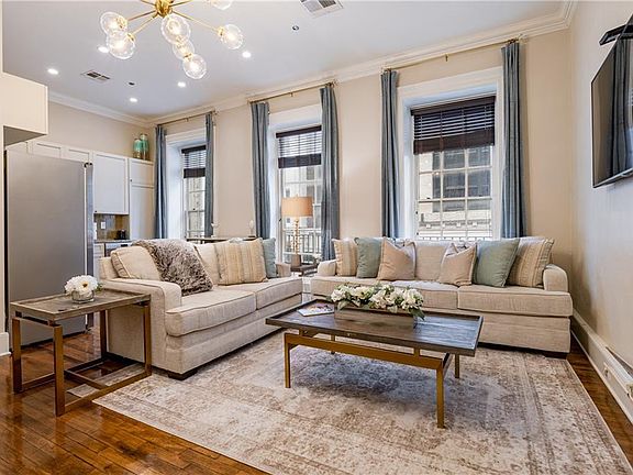 4th image of 220 Decatur St Ste 202