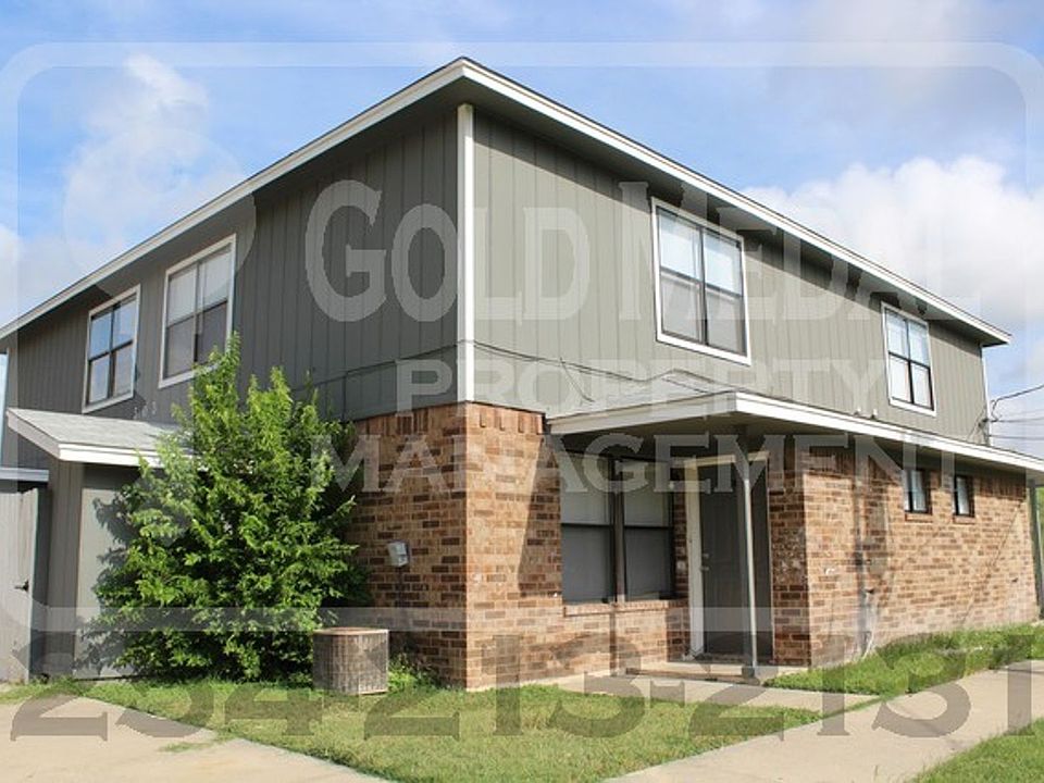 1st image of 503 Longhorn Cir APT B