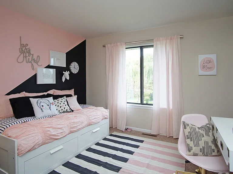 TGM McDowell Place — Photo 11