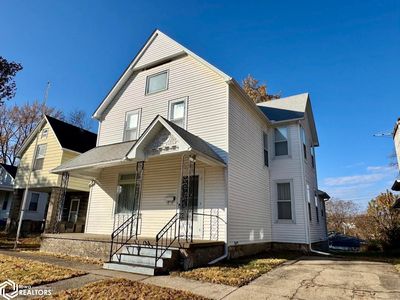 119 S 8th St, Burlington, IA, 52601