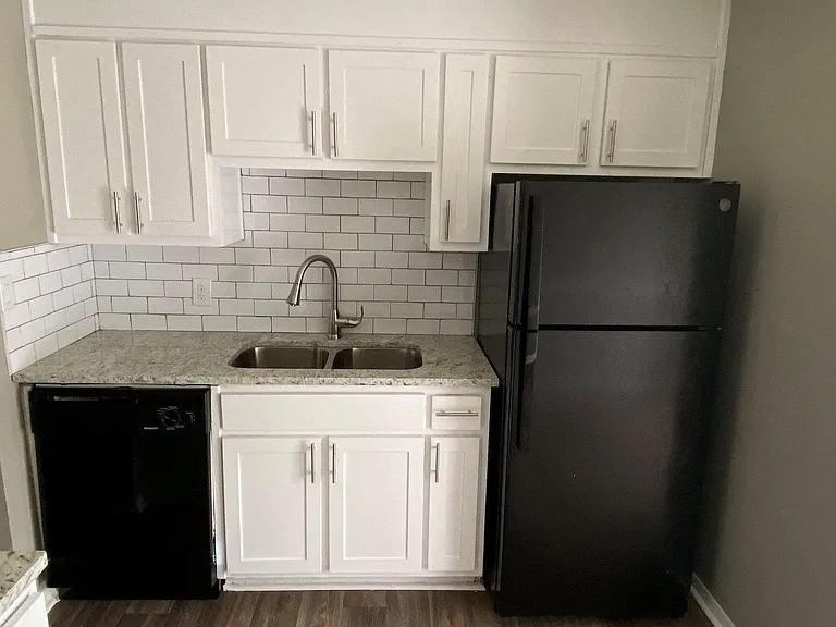 Villas at Embry Hills — Photo 3