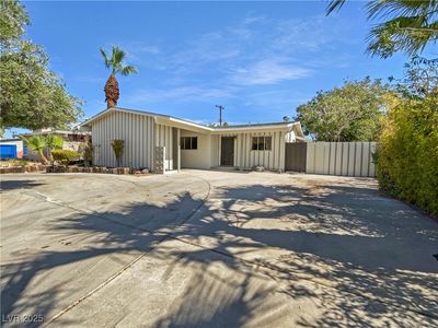 4201 Las Lomas Ave, Las Vegas, NV, 89102