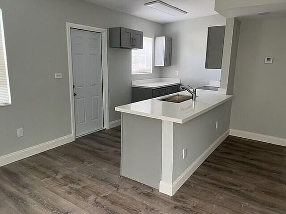 5th image of 1501 NE 40th St