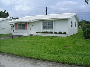 124 NW 10th Ct, Boynton Beach, FL 33426