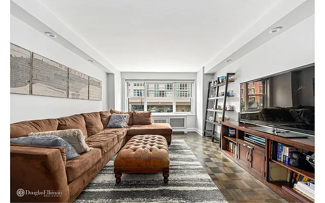 Sold by Douglas Elliman | media 10