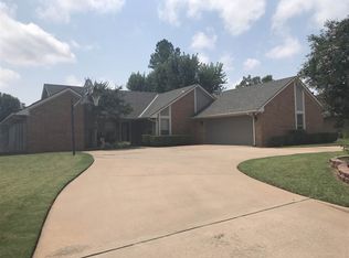 2006 Woodcrest Dr, Duncan, OK 73533