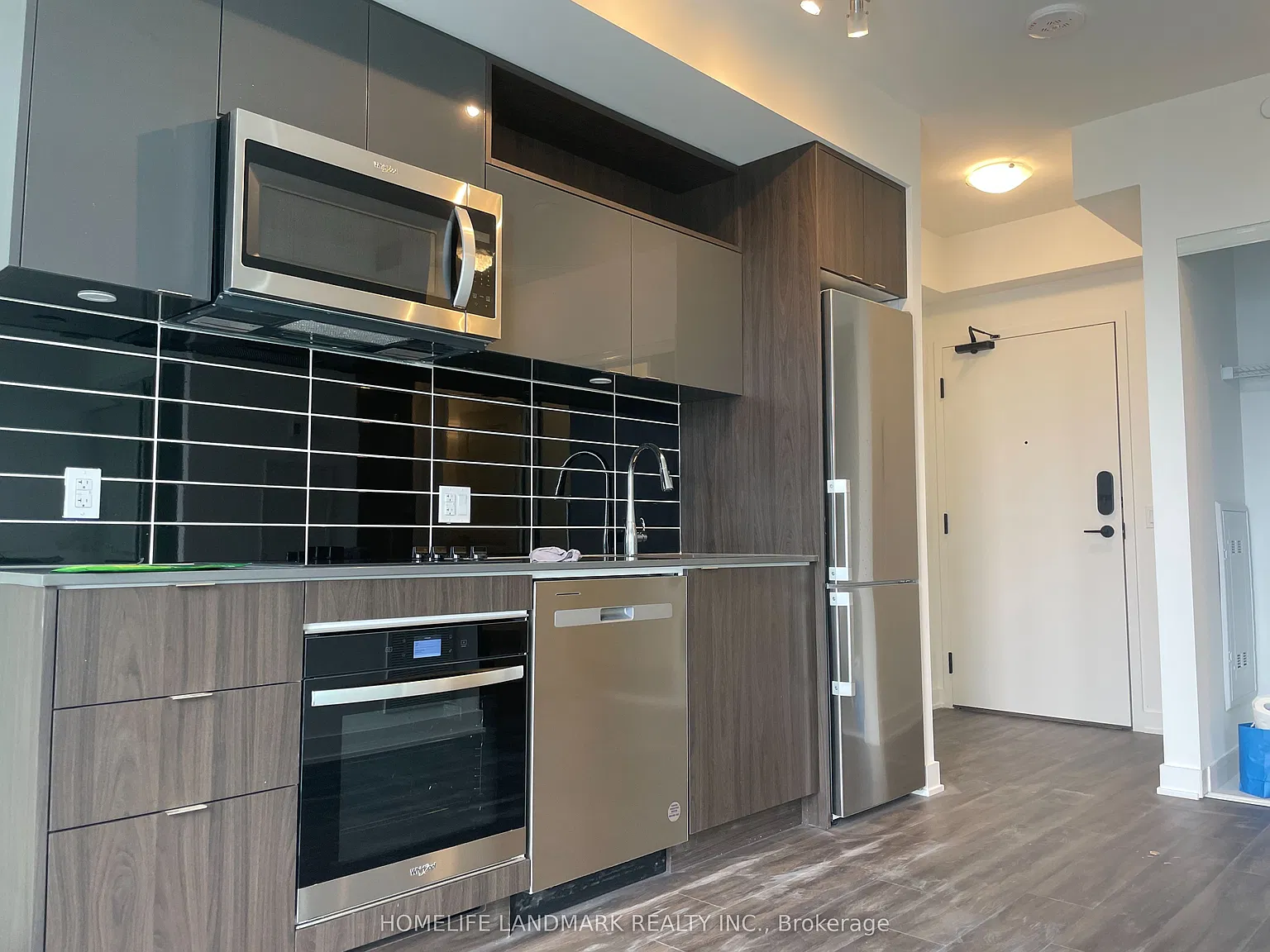 1 bed, $2,100 — Photo 2