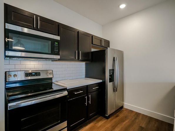 661 Harding Rd #105