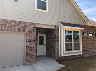 1332 California Pkwy N, Fort Worth, TX 76115