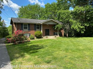 251 NW Clearview Dr, Mount Juliet, TN 37122