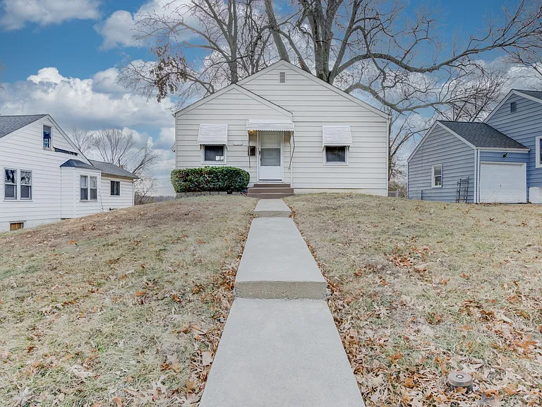 7724 Horatio Dr — Photo 1