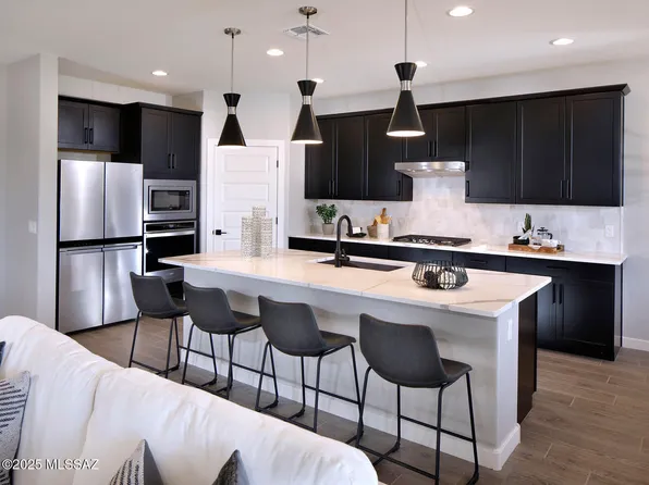 10330 E Red Slate Pl, Tucson, AZ 85748