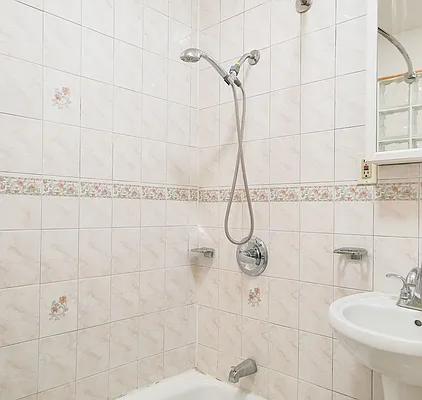 Rented by Marjorie Thompson, LREB | media 43