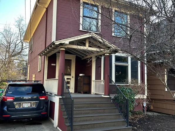 3730 SE Belmont St, Portland, OR 97214