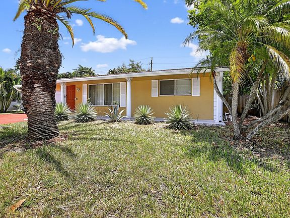 4th image of 5290 NE 18th Avenue