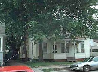 717 W Jefferson St, Bloomington, IL