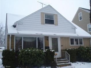 19551 S Lake Shore Blvd UNIT B, Cleveland, OH 44119