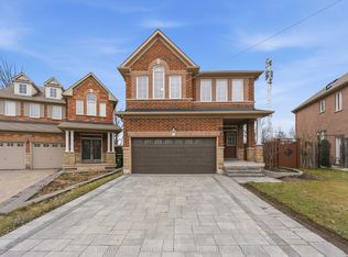 30 Glacier Cres, Toronto, ON M1X 2A8