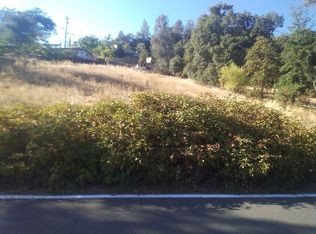 2923 Lakeview Dr, Nice, CA 95464