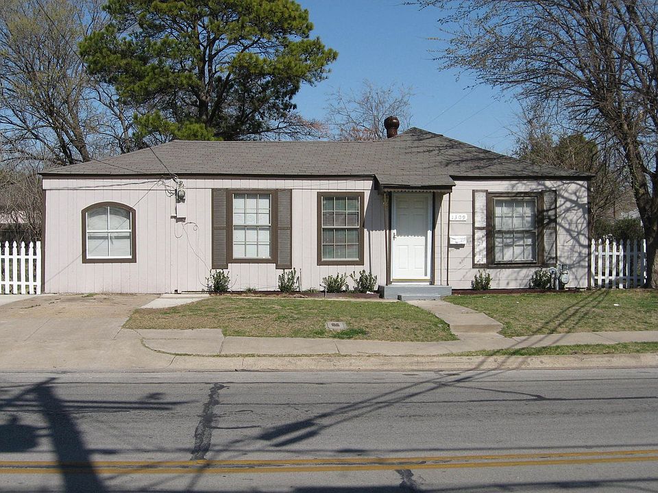 1st image of 1309 E Pioneer Dr