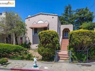 3151 Rawson St, Oakland, CA, 94619