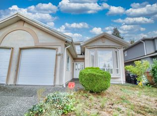 6031 Rumble St, Burnaby, BC V5J 2C6