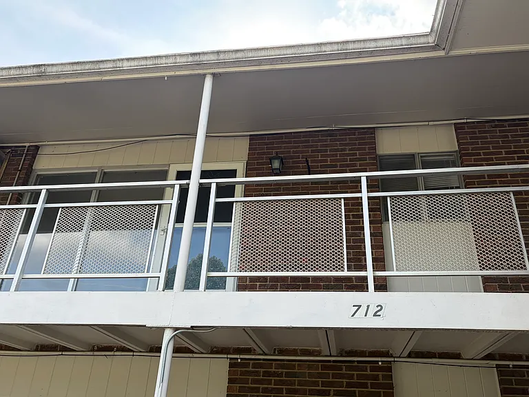 712 Carter Sells Rd #8 — Photo 2