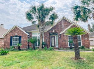 9910 Ripple Lake Dr, Houston, TX 77065