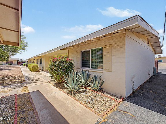 3rd image of 10316 W DEANNE Drive