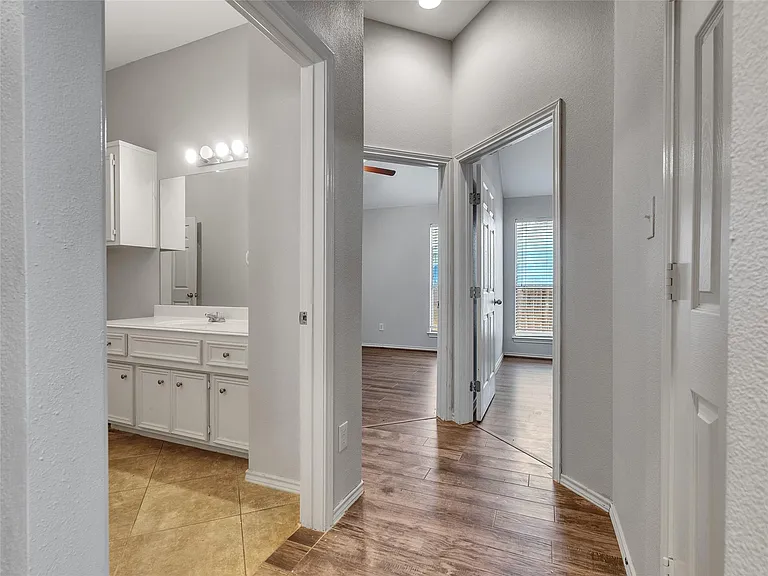 5643 Walnut Glen Ln — Photo 30