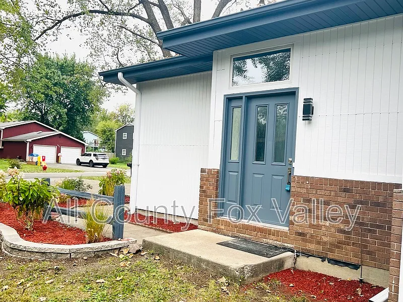 5 bed, 3.0 bath, $3,095 — Photo 2