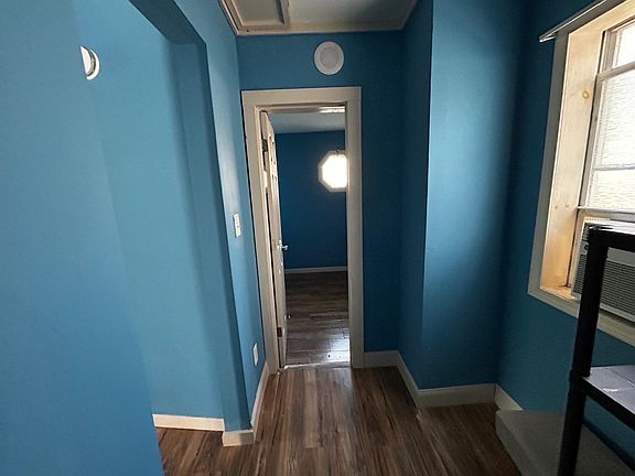 3rd image of 453 Westmoreland Ave