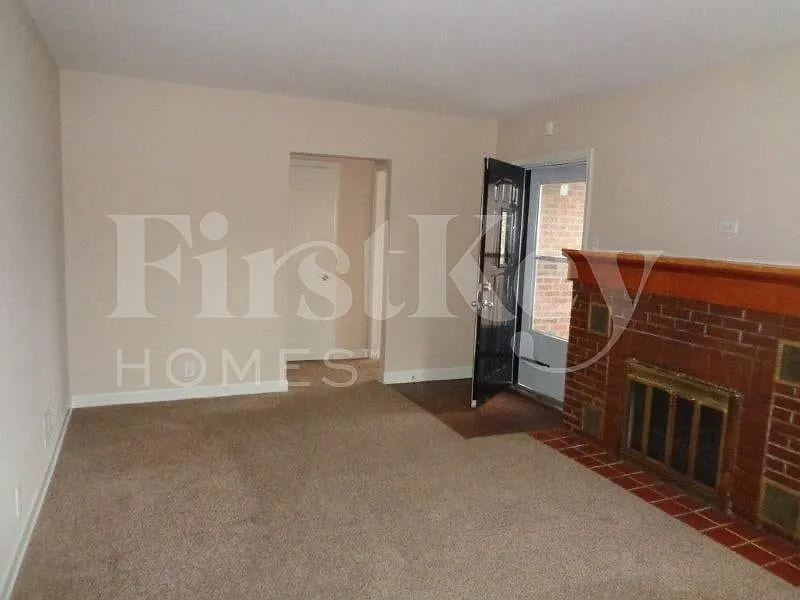 2 bed, 1.0 bath, 983 sqft, $2,370 — Photo 4
