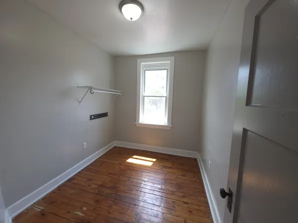 528 Wall Ave #2, Pitcairn, PA 15140