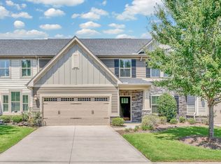 207 Ragin Ct, Simpsonville, SC 29681
