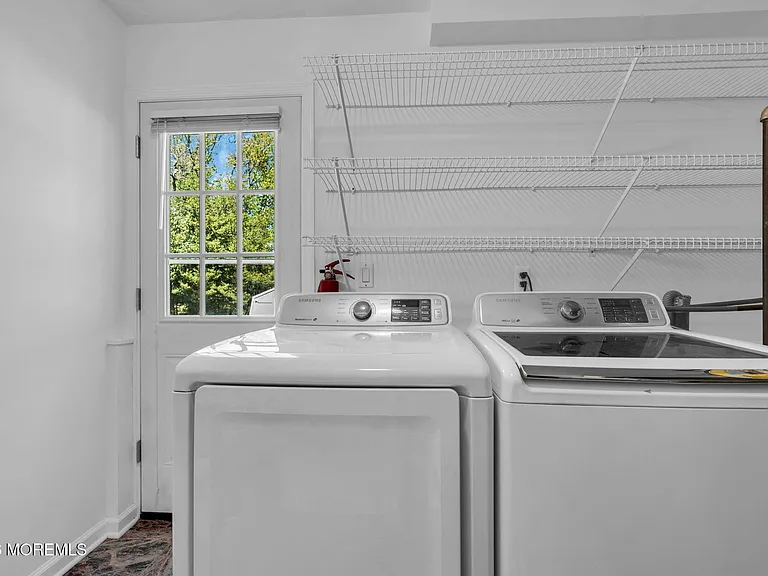 1112 Wildwood Ave — Photo 22