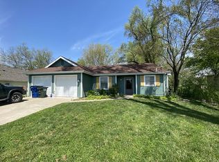 774 Lake St, Lawrence, KS 66044 | MLS #163432 | Zillow