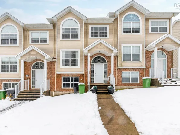 102 Larry Uteck Blvd, Halifax, NS B3M 4Y2