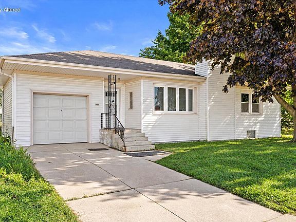 2nd image of 2063 Mount Pleasant STREET