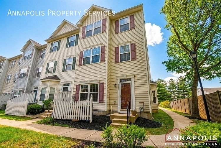 1st image of 8203 Barrington Ct